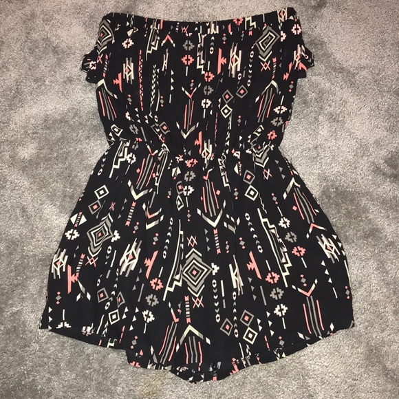 Aztec Black Ruffle Romper Copper Key - Picture 2 of 4